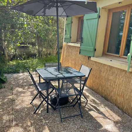 Avec Jardin Privatif Apartment *