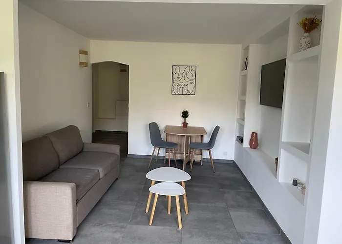 Casa Di Santa Avec Jardin Apartament Ajaccio (Corsica)